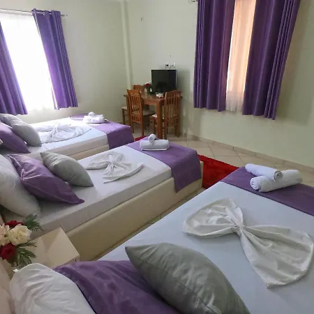 Bicaj Hotel 3*