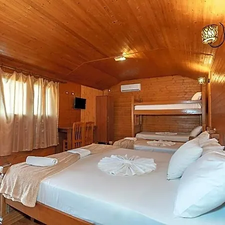 Hotell Bicaj
